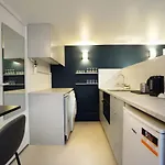 Charming Apartment Near Father Lachaise